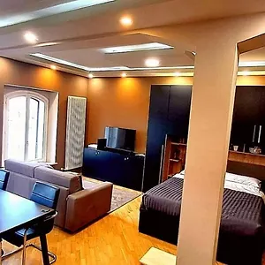 Stazione Apartment