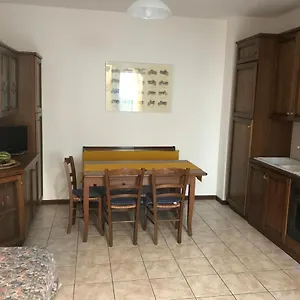 Guzzi - Apartment