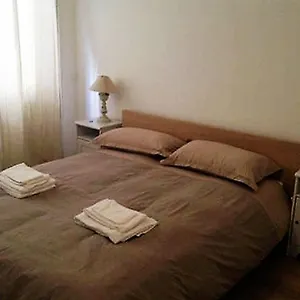 https://vatican-city-house-roma.it-romehotels.com